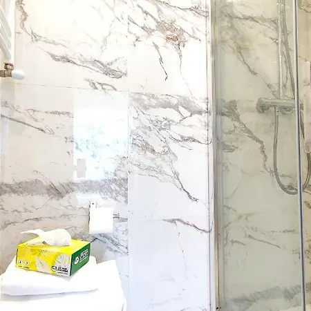 1,5 Bedroom Downtown Апартаменты Кишинёв