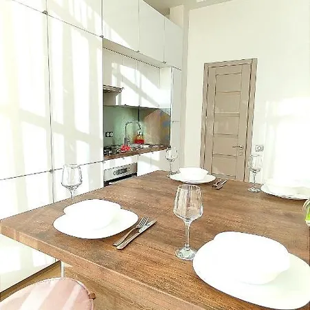 1,5 Bedroom Downtown *